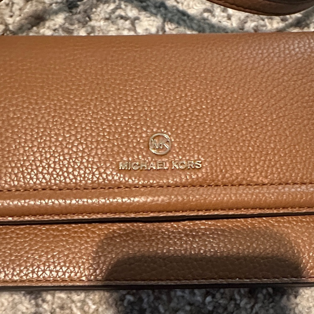 Michael Kors Tan Crossbody Bag - Picture 2 of 7
